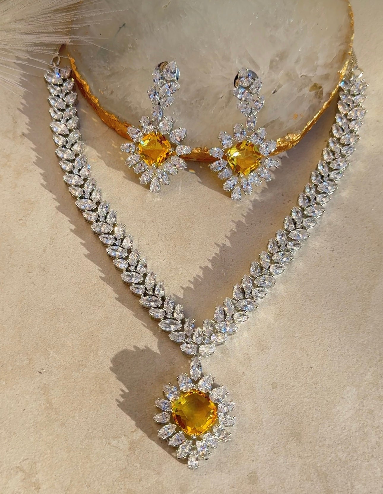 Kareena Necklace Set